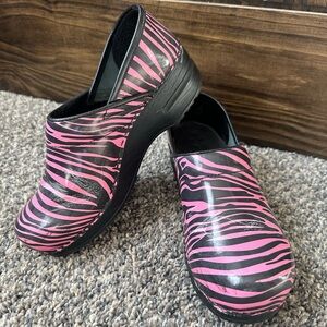 Sanita Black and Pink Zebra Print Women's Clogs